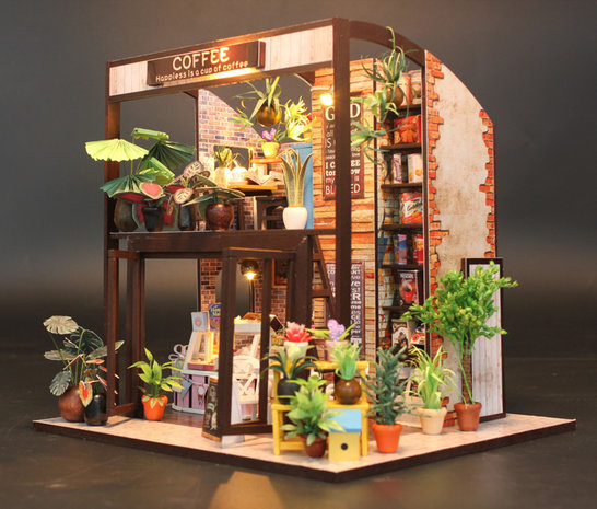 Mini Dollhouse - Shop - Coffee House by Night