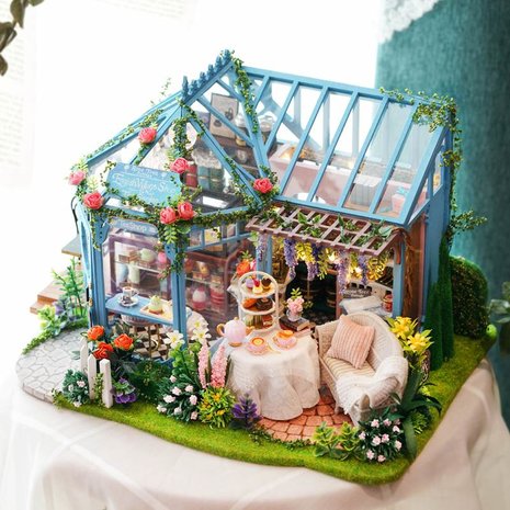 Mini Dollhouse - Shop - Rose Garden Tea House sfeerfoto