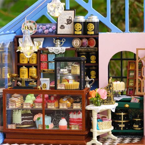 Mini Dollhouse - Shop - Rose Garden Tea House toonbank