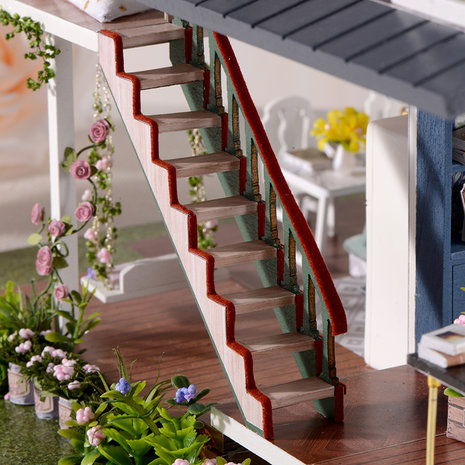 Mini Dollhouse - Villa - Monet Garden trap naar boven