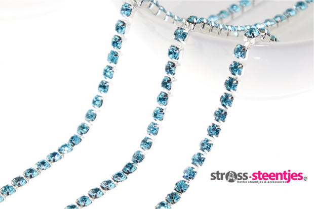 Strassketting 4 mm Aquamarine Silver Cup 