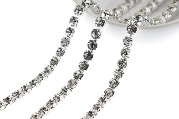 Strassketting 6,5 mm (SS28) Crystal - Silver Cup (per meter)
