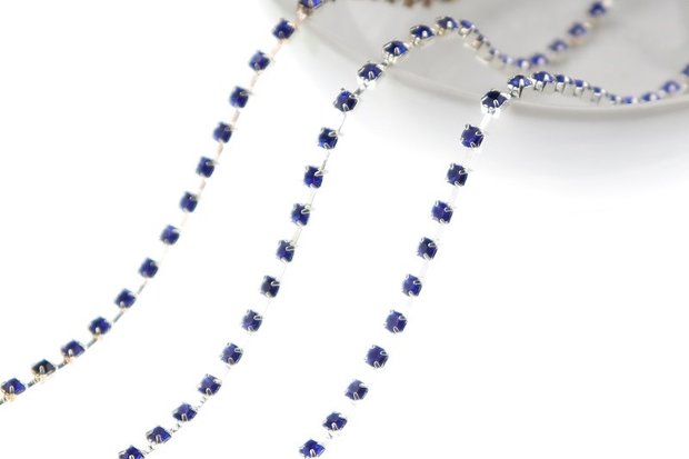 Strassketting 2.8 mm (SS10) Blue - Silver Cup (per meter)