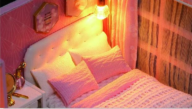 Mini Dollhouse - Appartement - Sweet Angel slaapkamer