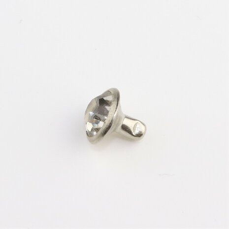 Studs met Strass (glas) - Silver cup 7 mm Crystal SS29 (per 36 stuks) zijkant