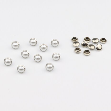 Studs met Strass (Acryl) - Parelgrijs 7 mm (SS29)