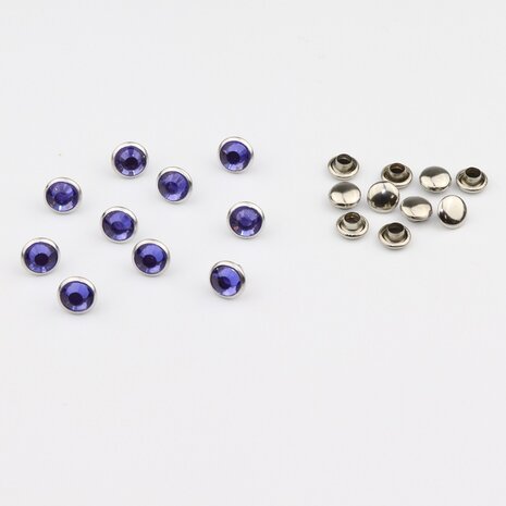 Studs met Strass (Acryl) - Tanzanite 7 mm (SS29)