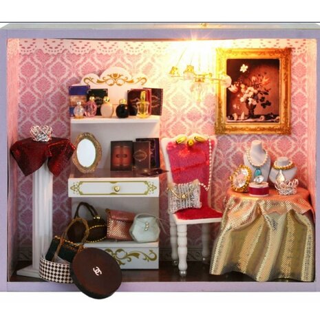 Mini Dollhouse - Shop - Queen Shop binnenkant