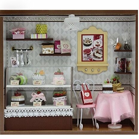 Mini Dollhouse - Shop - Cake Love binnenkant