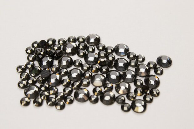 Black Diamond SS 20 Premium DMC kwaliteit Hotfix steentjes