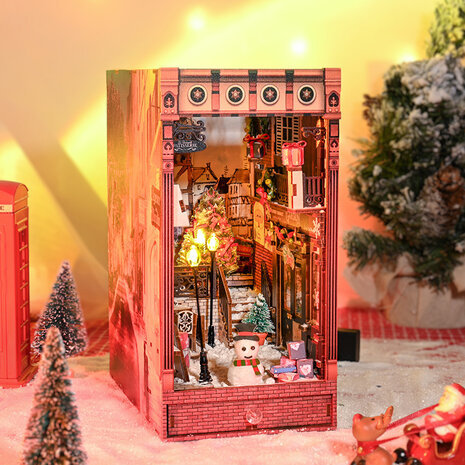 Book Nook - mini 3D wereld - Jolly Christmas Promenade zijkant