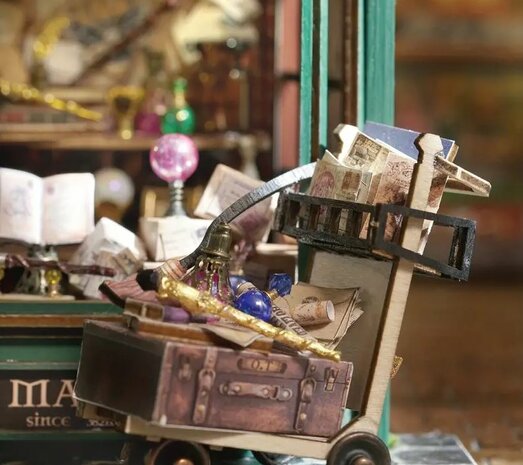 Mini Dollhouse - Shop - Magic Wand details rekje