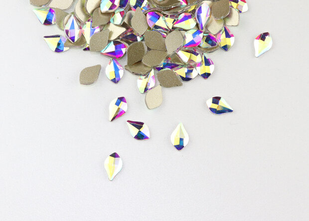 Bolle Druppel met Punt 4.2x7.8 mm Crystal AB Non Hotfix Rhinestones Figuren Superior (5024) 