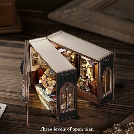 Mini Dollhouse - School - Magical Fate open