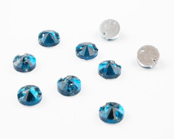 Naaistenen Rivoli Peacock Blue (8mm) zonder logo