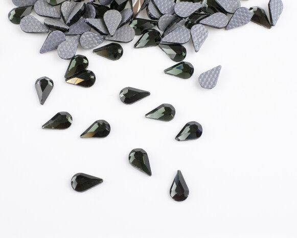 Druppel Vlak 8 mm Black Diamond Hotfix Rhinestones Figuren Superior Glamour (010)  zonder logo