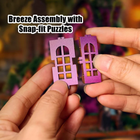Mini Dollhouse - Halloween Night detail