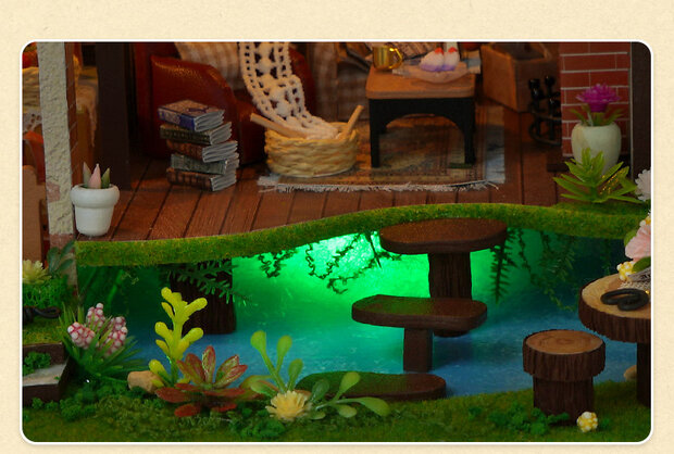 Mini Dollhouse - Beyond the Forest