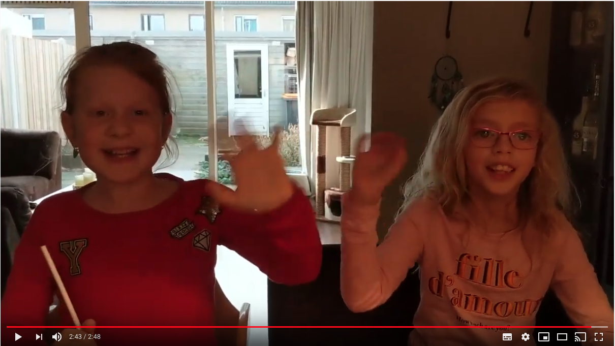 Youtube filmpje paaseieren versieren met strass-steentjes