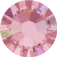 Hotfix steentje in de kleur Light Rose AB. Lichtrood met extra glans