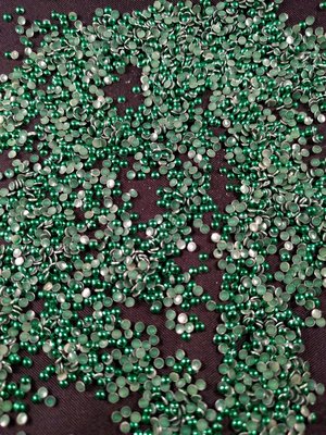 Hotfix Dome Studs SS 6 Kleur Groen