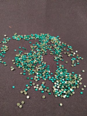 Hotfix steentjes Budget kwaliteit SS 6 Kleur Emerald
