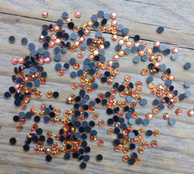 Hotfix steentjes Budget kwaliteit SS 6 Kleur Orange AB (1440 stuks)