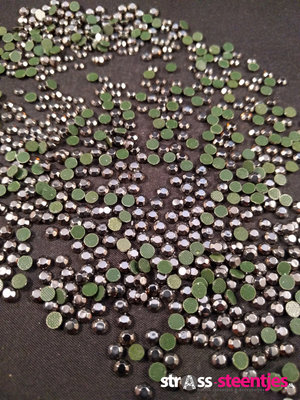 Hotfix steentjes Budget kwaliteit SS 16 Kleur Hematite