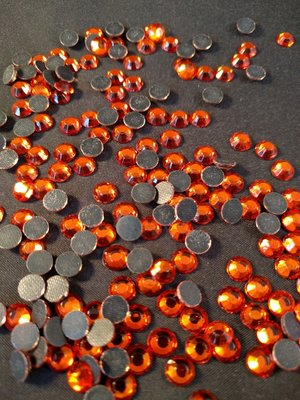Hotfix steentjes Budget kwaliteit SS 30 Kleur Orange