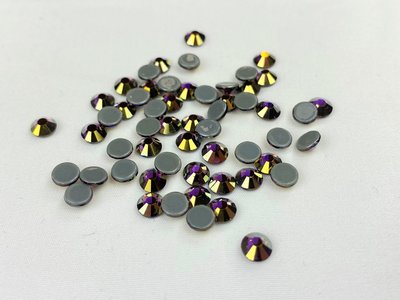 Crystal Lilac Shadow SS20 Excellent Austrian Hotfix steentjes (per 720 stuks)