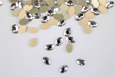 Bolle Ovaal 6 mm Crystal Non hotfix Rhinestones figuren Superior Glamour kwaliteit (6067) (per 36 stuks)