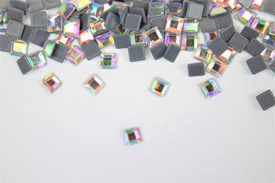 Vierkantje 4 mm Crystal AB Hotfix Rhinestones Figuren Superior kwaliteit (1050)