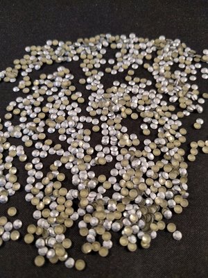 Hotfix Rhinestuds SS 10 Kleur Zilver mat c.a. 1450 stuks