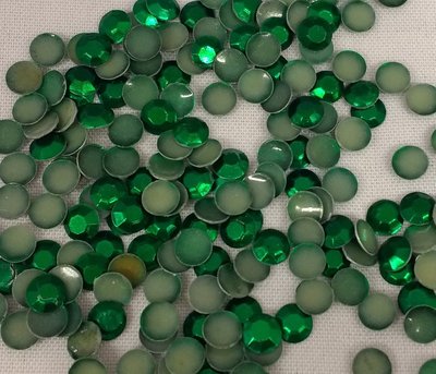 Hotfix Rhinestuds SS 16 Kleur Donker Groen
