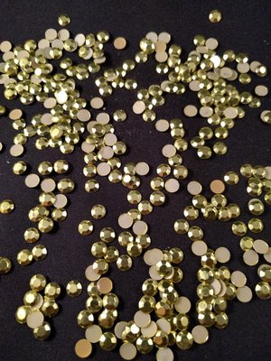 Hotfix Rhinestuds SS 20 Kleur Geel