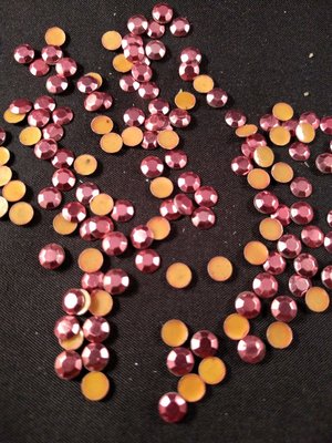 Hotfix Rhinestuds SS 20 Kleur Roze c.a. 670 stuks