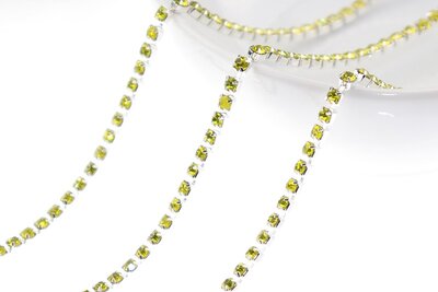 Strassketting 2.8 mm (SS10) Citrine - Silver Cup (per meter) OP=OP