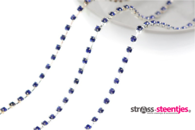 Strassketting 2.8 mm (SS10) Blue - Silver Cup (per meter)