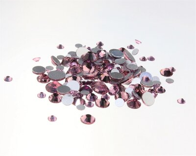 Light Amethyst SS 6 Superior Glamour non-hotfix plakstenen per 144 stuks (1 gross)