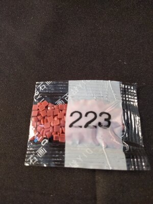 Diamond Painting - Losse vierkante steentjes kleurcode 223