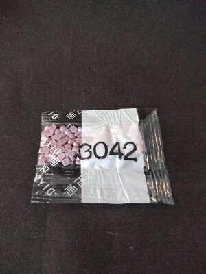 Diamond Painting - Losse vierkante steentjes kleurcode 3042
