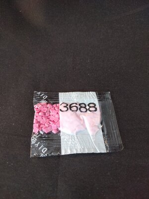 Diamond Painting - Losse vierkante steentjes kleurcode 3688
