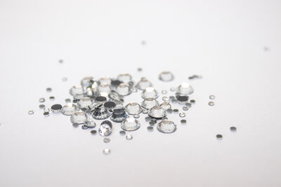 Hotfix steentjes DMC kwaliteit SS 34 Kleur Crystal (per 36 stuks)
