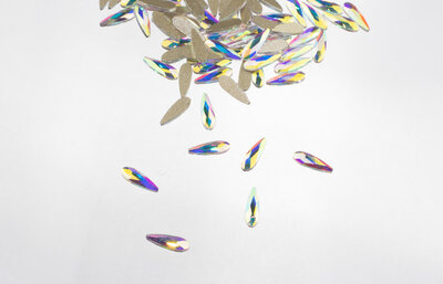 Druppel smal 8 mm Crystal AB Non hotfix Rhinestones figuren Superior Glamour kwaliteit (5006)