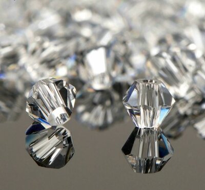 Facet kralen glas rondelle (konisch) 3 mm - Crystal (per 144 stuks)