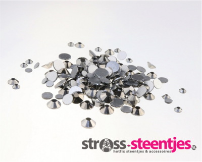 Hematite SS 12 Superior Glamour non-hotfix plakstenen (per 144 stuks)