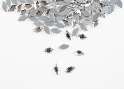 Blaadje 8 mm Crystal Hotfix Rhinestones Figuren Superior Glamour (1022)CR