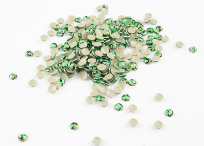 Hotfix Epoxy 4 mm Groen met goudglans tijger motief (ca. 275 stuks)