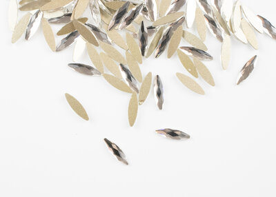 Rijstkorrel 11 mm Crystal Non hotfix Rhinestones figuren Superior Glamour (5021)CR