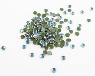 Hotfix Trim SS 16 Kleur Aquamarine in Silver cup (per 144 stuks)